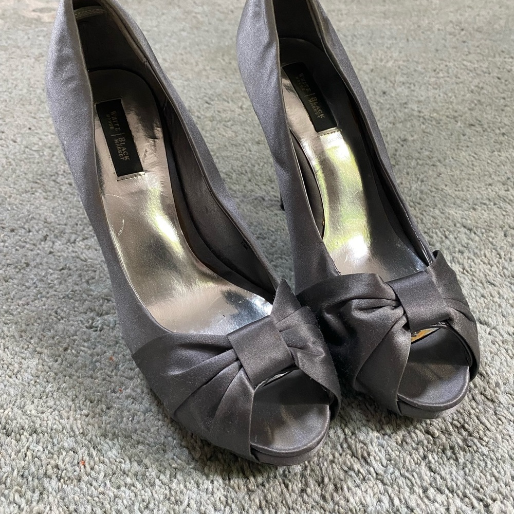 White House Black Market Dress Heels in like new condition